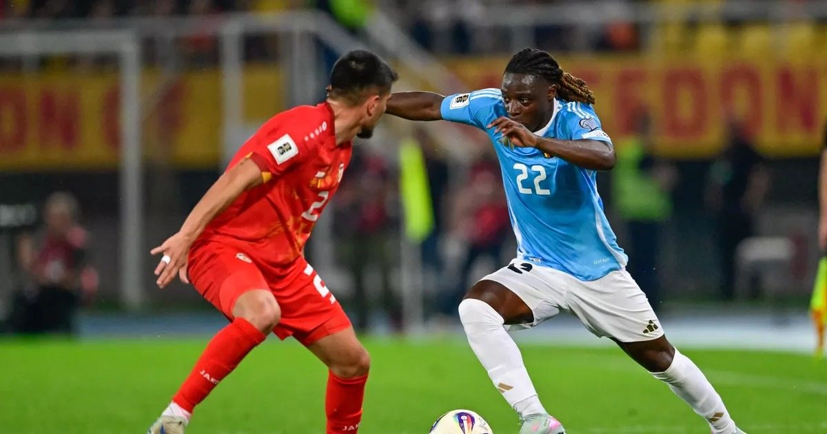 Tham khảo đội hình xuất trận giữa 2 CLB